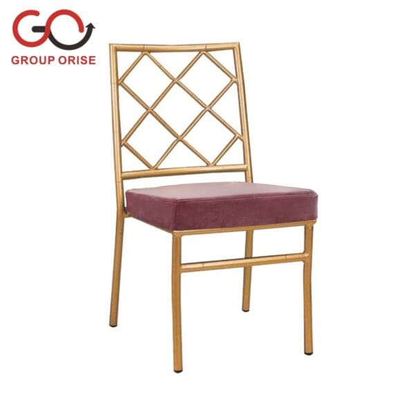 BANQUETING CHAIR