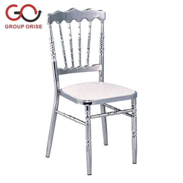 BANQUETING CHAIR