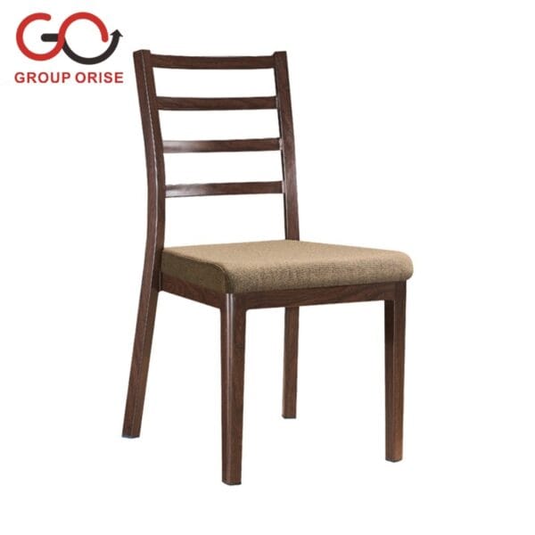BANQUETING CHAIR